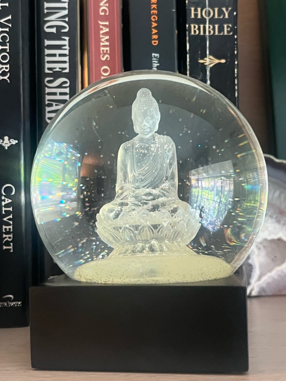 Buddha on Lotus Snow-globe